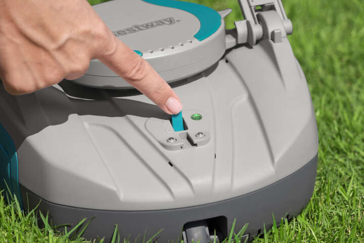 Bestway Autonomer, akkubetriebener Poolroboter AquaTronix™ G100